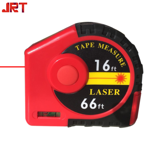 Nastro di misura laser 2 in 1 tenuto in mano