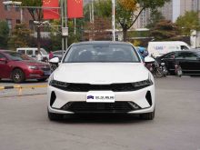 2025 KlA K5 1.5T Gasoline vehicle