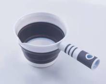 Hot Sale: Flexible and Portable Collapsible Water Ladle with Long Handle