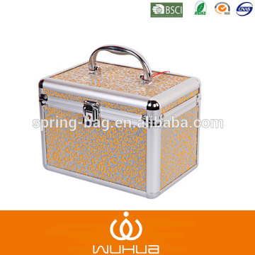 2014 women makeup case with large capacity