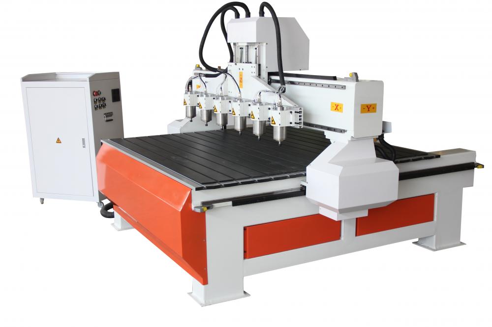 Máquina de corte de madeira CNC 3D Router 1325