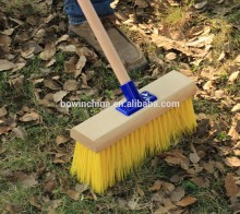 2015 hot sell scrub brush with long handed