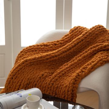 Wholesale Thick Chenille Hand-Knit Throw Blankets: Soft, Chunky, and Polyester