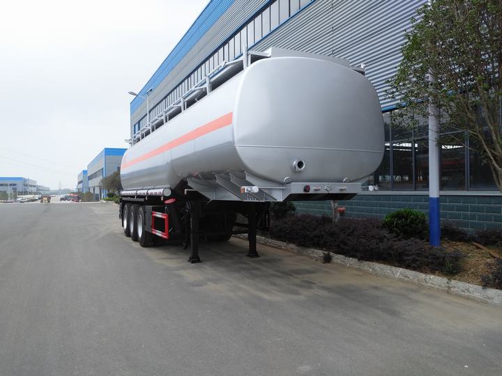 Tri Axles Tanker Sami Trailer 45000Liter Tanker