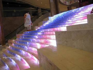 P6mm curved creative rubber flexible led screen