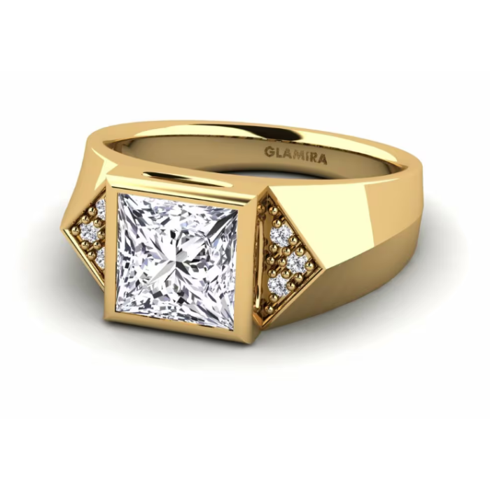 Vista de tres cuartos del anillo para hombre FLR-148 de oro de 18 quilates con cuerpo cónico ancho