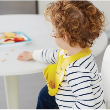 Good Quality Cute Silicone Baby Bib for Dinner