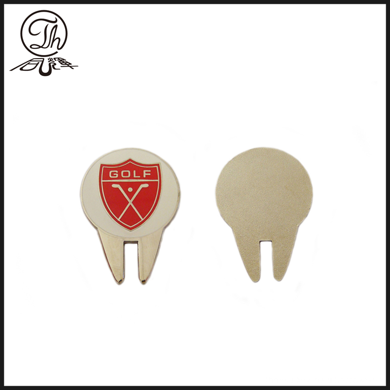 Golf Divot Tool With Ball Marker