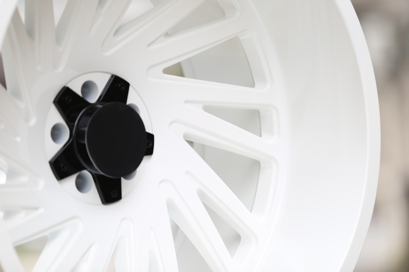 24-inch Full Gloss White Wheels