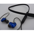 Draadloze in-ear hoofdtelefoon met nekband