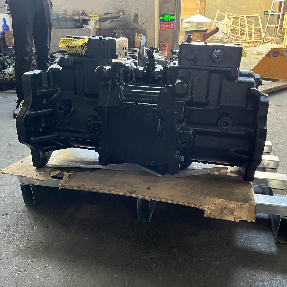 PC800 Hydraulic Pump