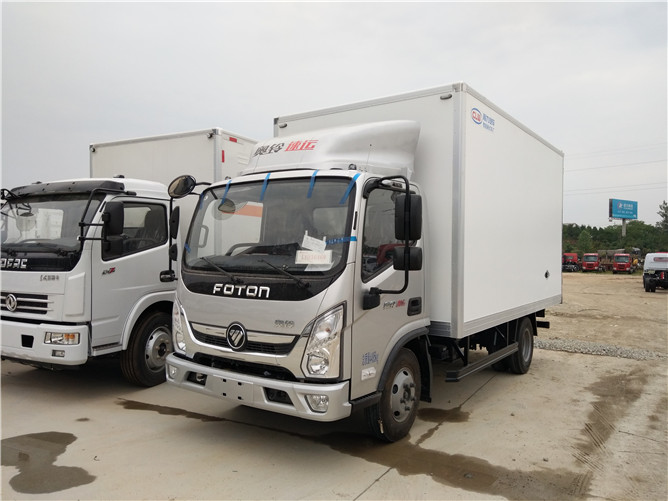 1.5ton 4x2 malori ya van Reefer