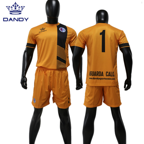 Maglie da calcio club sponsor personalizzate