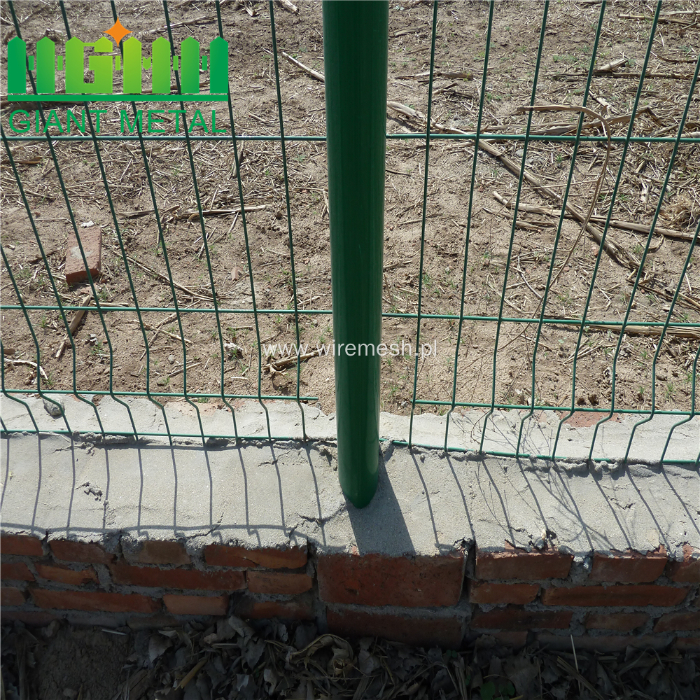 Galvanized Green  3 Twist Metal Fence