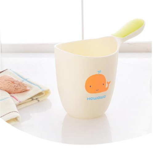 H8353 Cute Baby Bath Spoon Rinse Cup