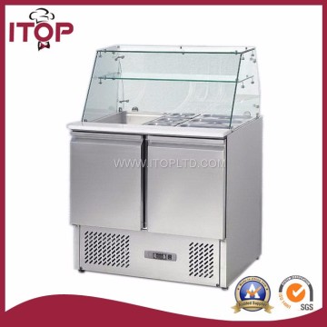 Curved glass saladette refrigerated counter