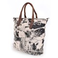 Retro style travel single shoulder canvas bags