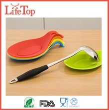 Food Grade Turner Scoop Spoon Base Stand Wholesale Silicone Spoon Rest