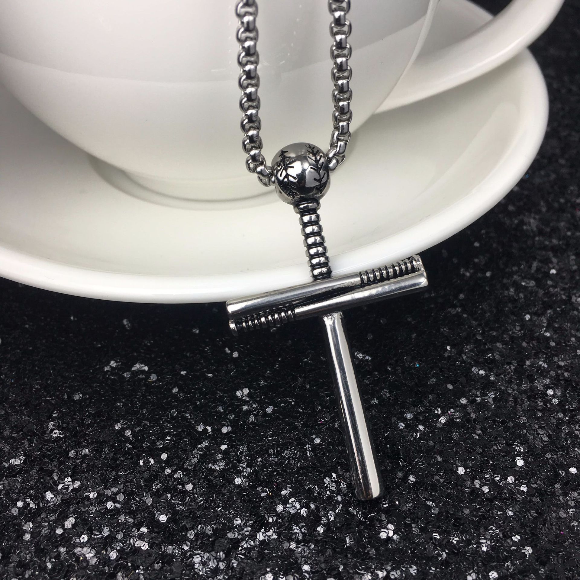 Baseball sports jewelry wholesale stainless steel baseball bat pendant shape religious cross pendant necklace custom