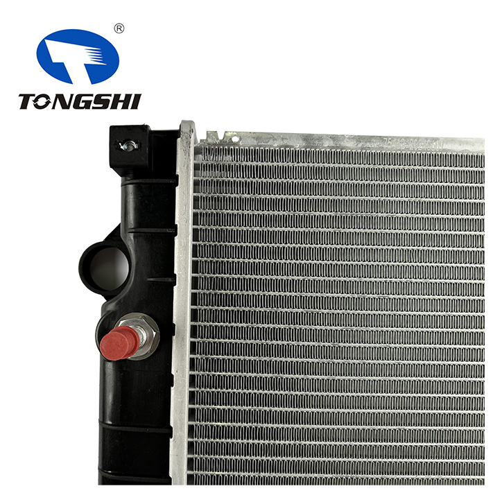 16410-0P030, Truck Radiator for Toyota Tacoma 2.7L I4 16410-0P030, Truck Radiator for Toyota Tacoma 2.7L I4