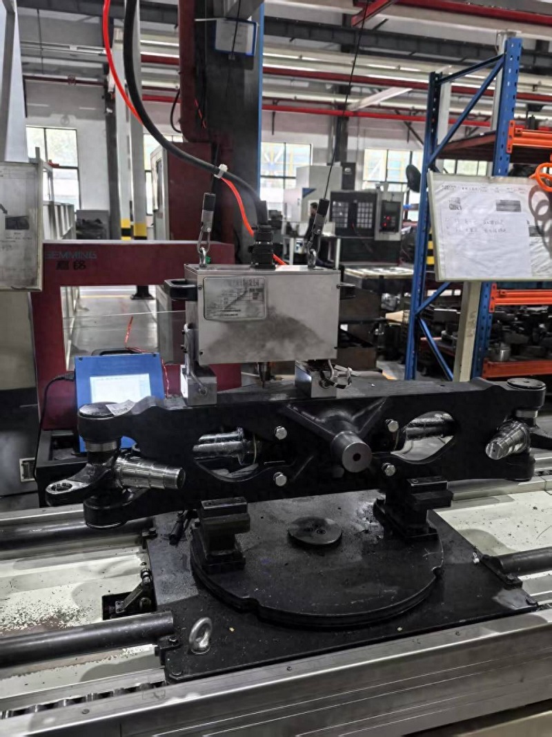 Chongqing Chuke Intelligent pneumatic and electric marking machines are widely used in the field of forklift factory axles across the country