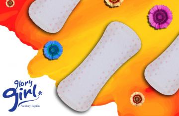 Extra long dry weave panty liner for women