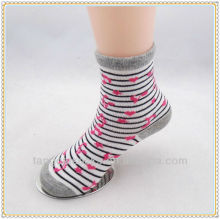 pretty jacquard anti-slip stripe socks for children