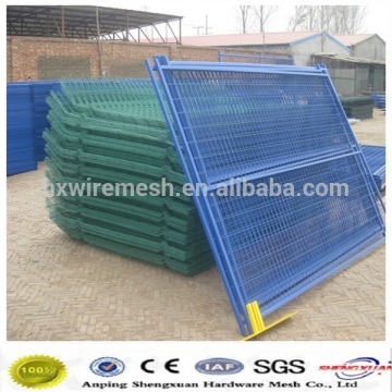 Welded temmporary construction fence