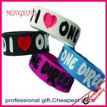 fashional popular debossed wristband with best price