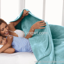 Comfortable Bed Blanket Blue Colour Blanket?