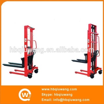 Manual pallet stacker