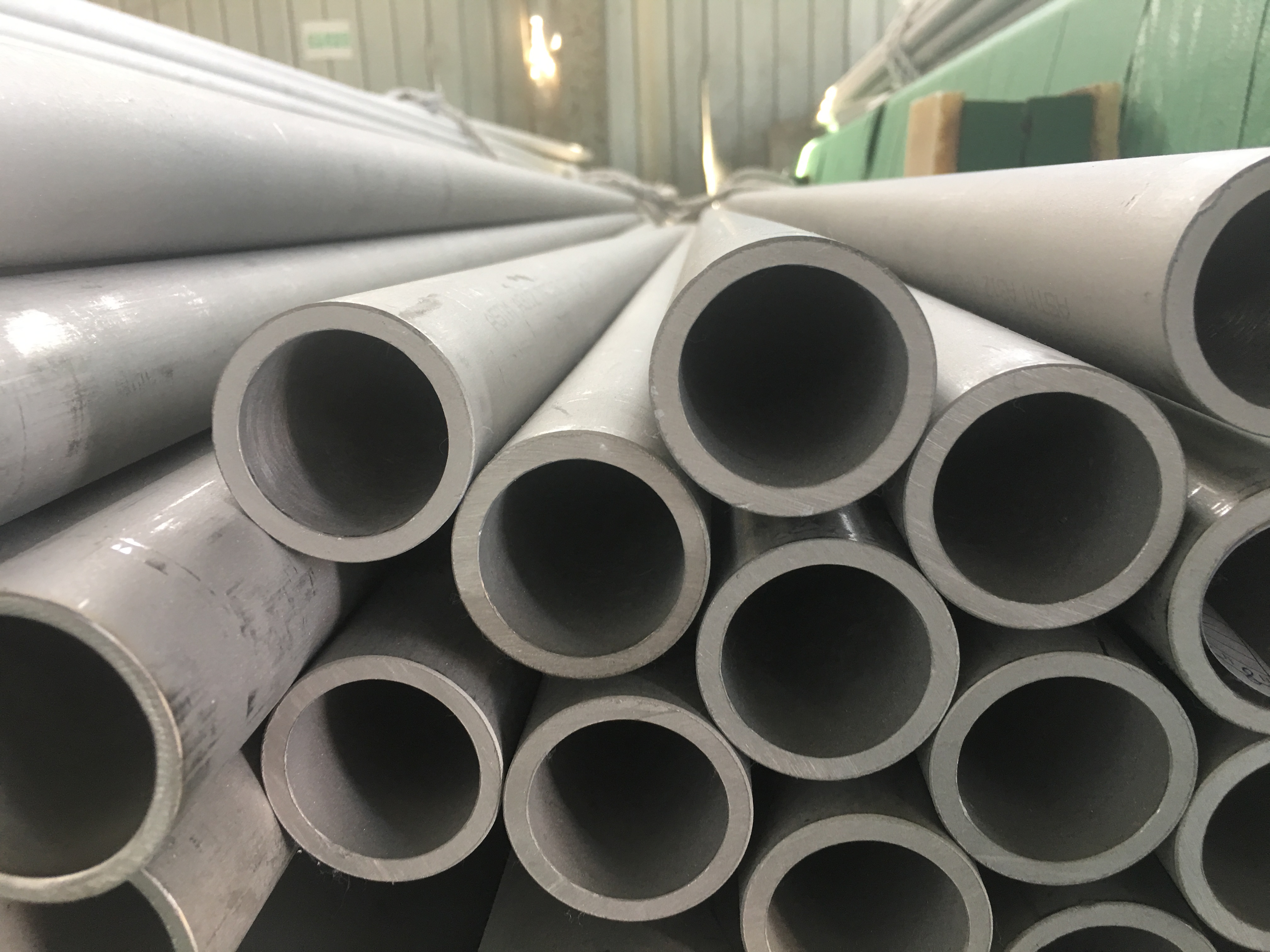 China company  316l stainless pipe tube