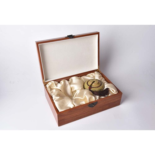 Custom Wooden Gift Wine Box