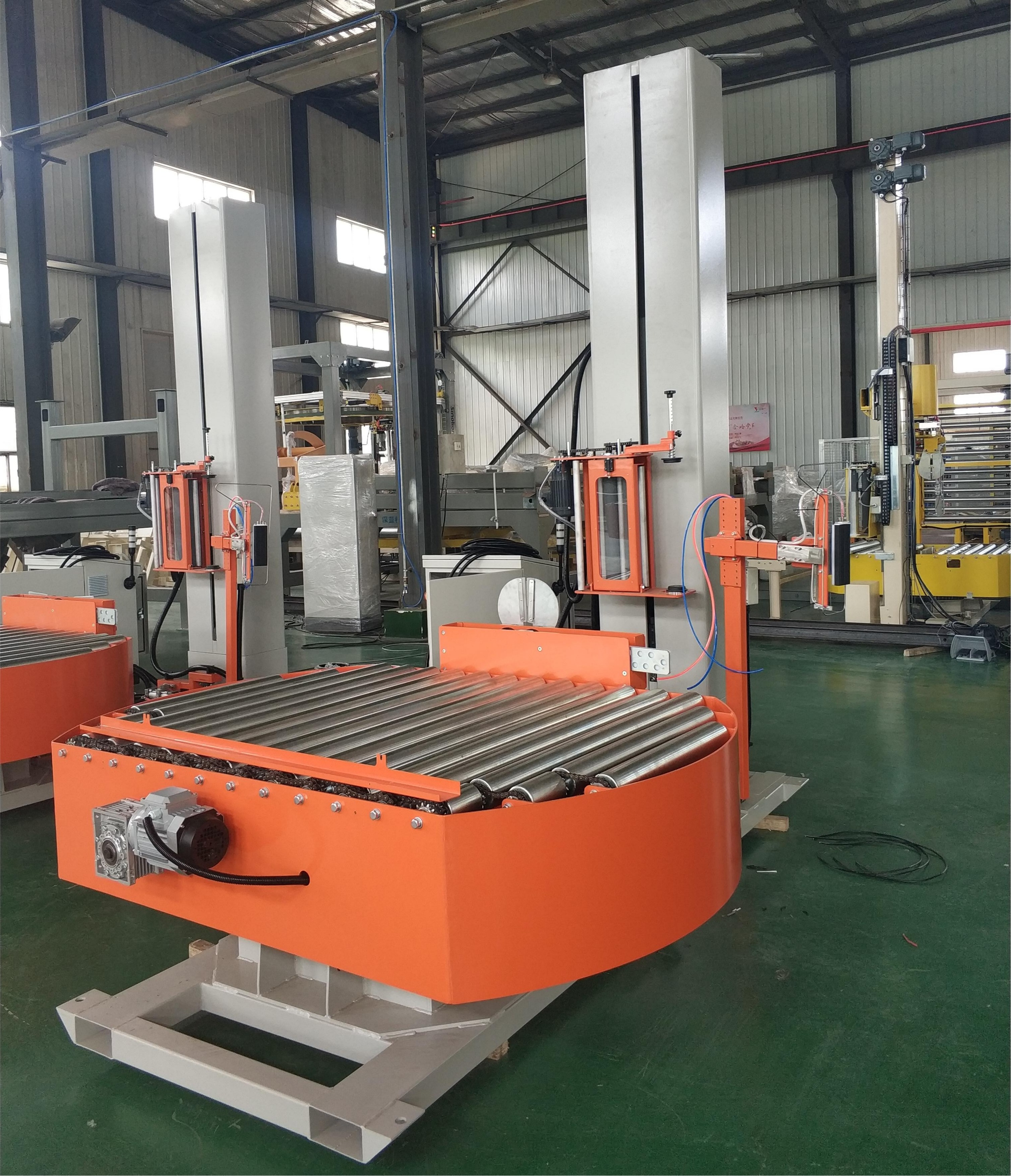 Automatic pallet wrapping machine with rotating turntable3(1)