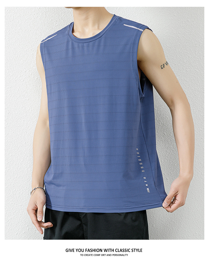 Мужская спортивная футболка из ледяного шелка с однотонным вырезом Ice-silk Solid Color Neck Mens Sports T-shirt