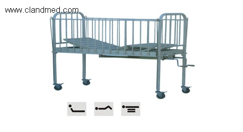 Spray three-folding children bed