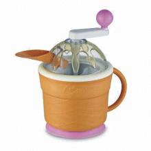 Ice Cream Maker for Balls of Ice Creams with Cooling Tank