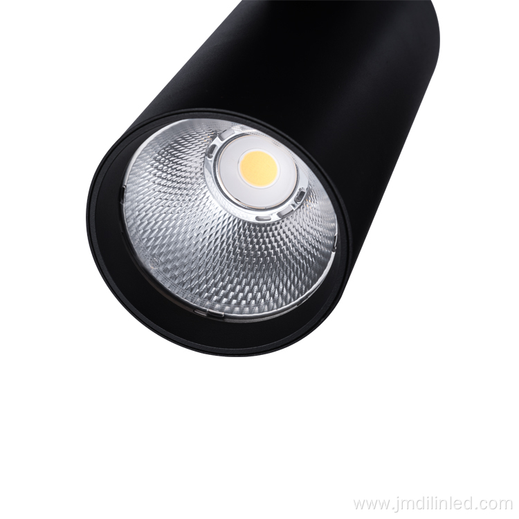 Anti glare flicker free track light