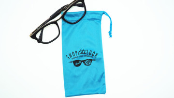 good quality silk screen printing w drawstring pouch