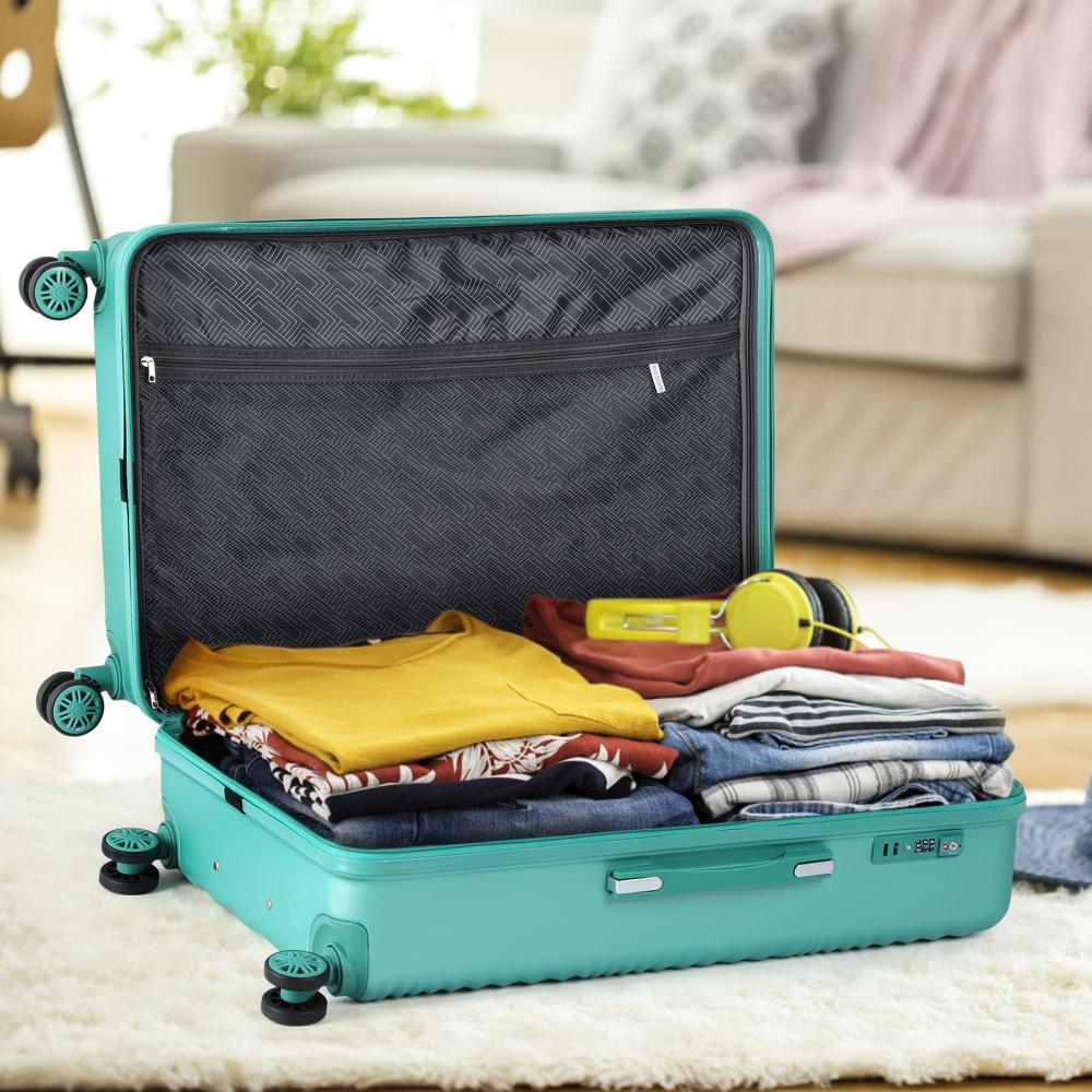 Spinner Suitcase
