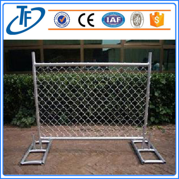 Chain link mesh temporay fence