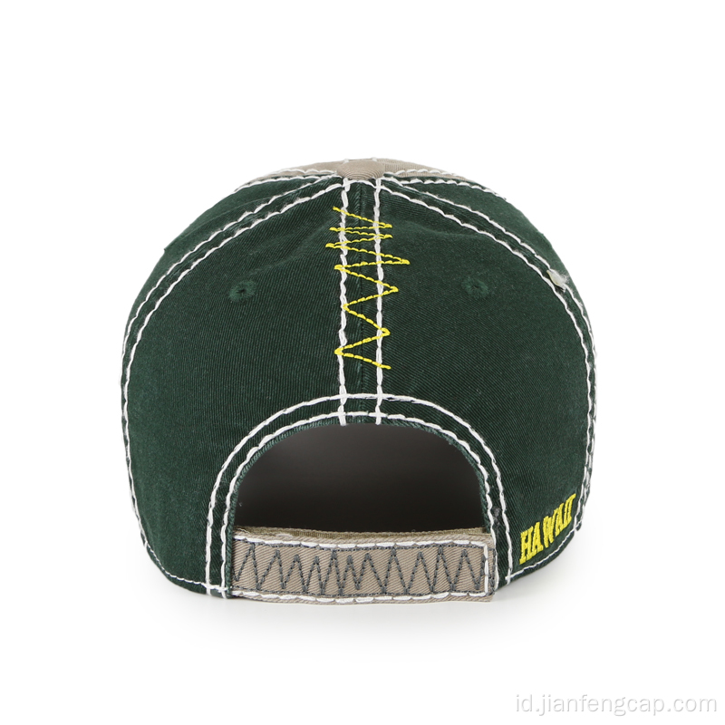 Souvenir topi baseball dengan jahitan tebal dan segitiga