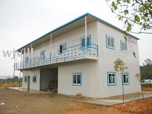 Modular house with light steel frames