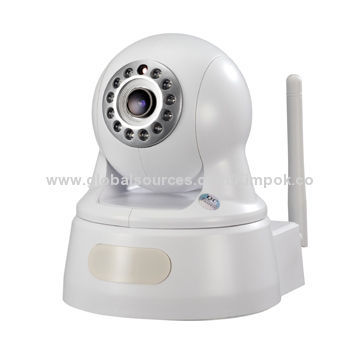 720P HD Household P2P Network Camera with Night Vision, Supports SD Card RecordNew