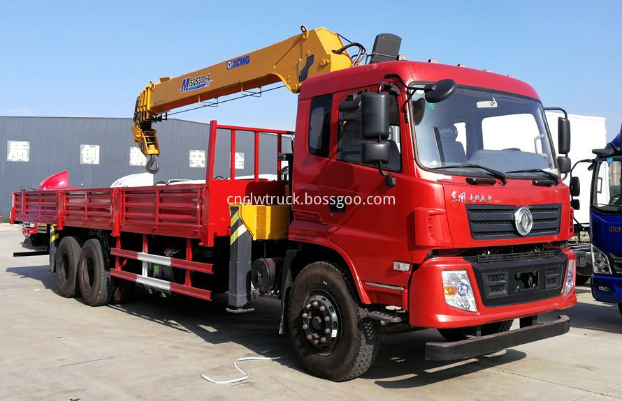 container crane truck