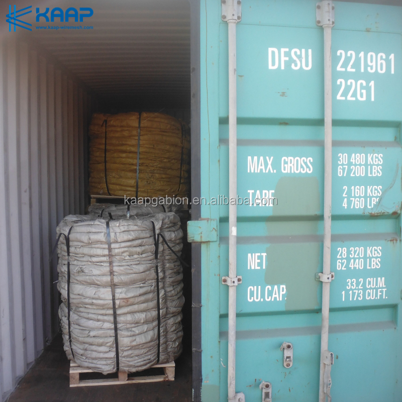 Galvanized Dia 600 mm BTO-22 Used On Ships For Anti-piracy Concertina Razor Wire Coils