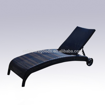 Aluminum outdoor rattan sunbed