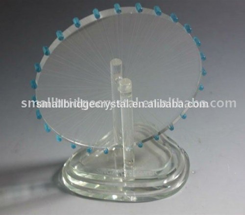 Small crystal ferris wheel model