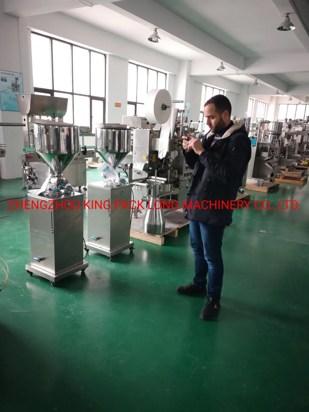 Desktop Liquid Soap Filing Machine From Chinese Factory