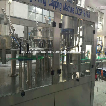 Soda Water/Carbonated Beverage Filling Machine/Line